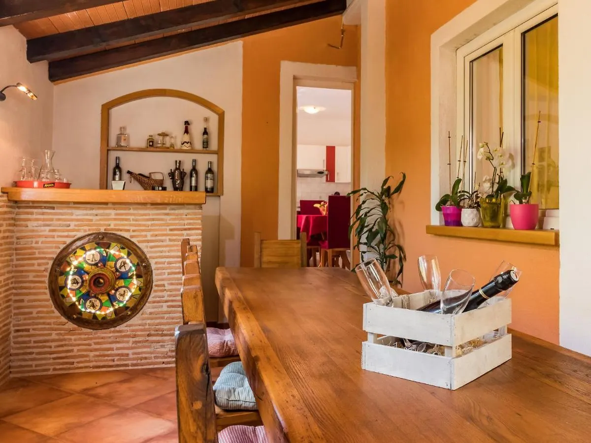 Holiday Home Petar By Interhome Tar-Vabriga 0*,