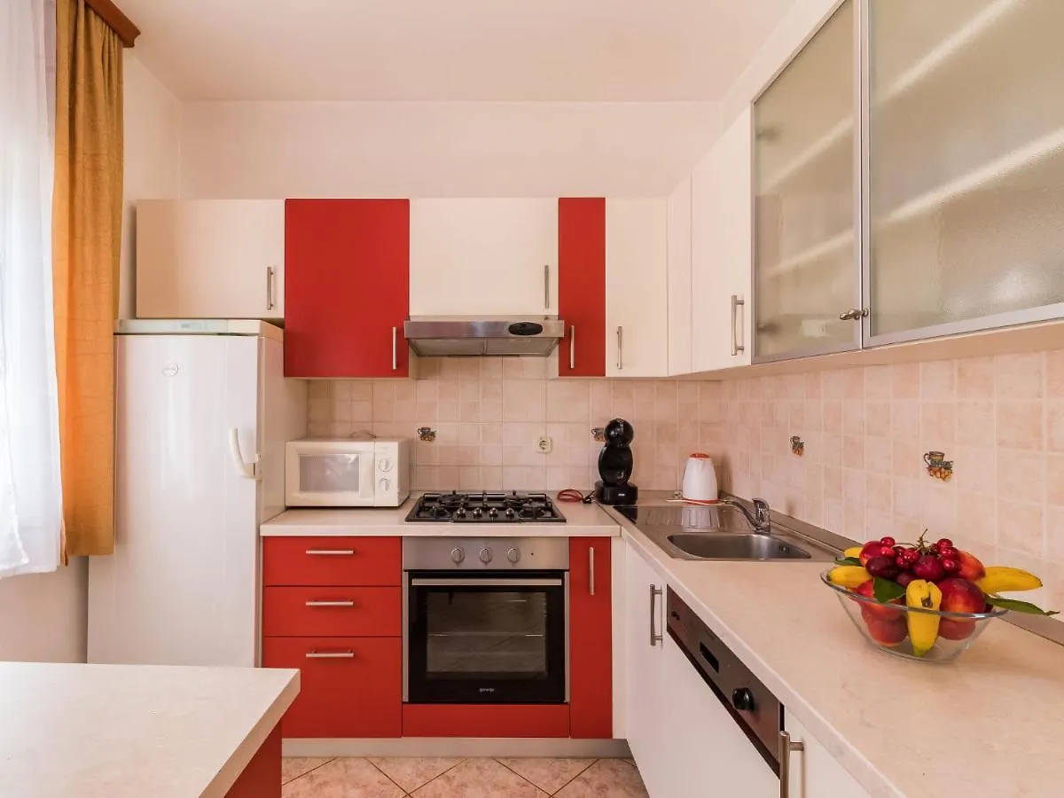 Holiday Home Petar By Interhome Tar-Vabriga 0*,